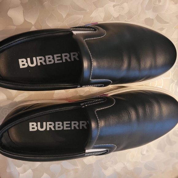 Mens shoes size 11 - Picture 1 of 11